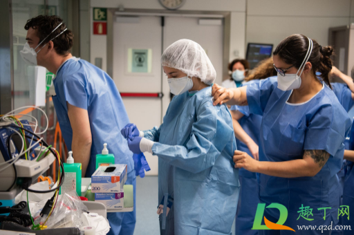 2020年第二波疫情什么时候来(2020年第一波疫情爆发时间)