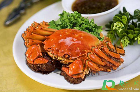 螃蟹冷冻后可以再拿出来蒸着吃吗(螃蟹蒸出来冷冻后能不能吃?)