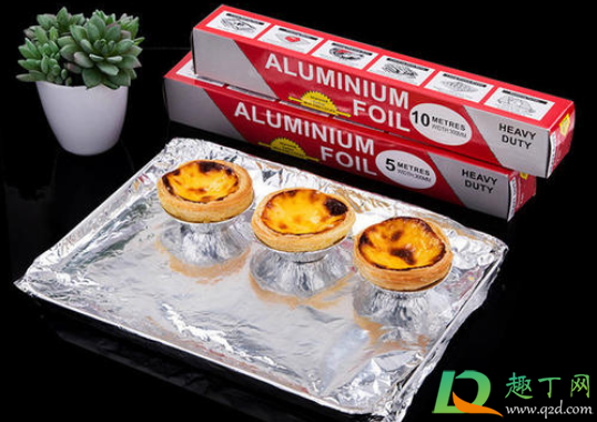 烤箱锡纸是厚的好还是薄的好(烤箱锡纸越厚越好吗?)