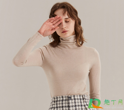 打底衫机洗会坏吗(刚买回来的打底衫要洗吗)