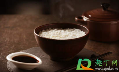 怎么做出松散的米饭(米饭怎么做比较散)