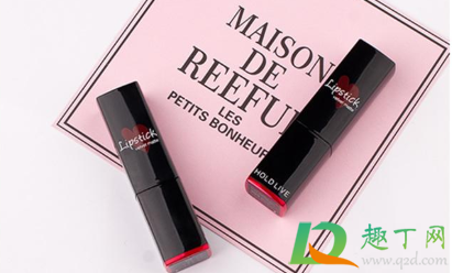 口红弄到酒店床单上怎么办(口红沾在床单上怎么洗下去)