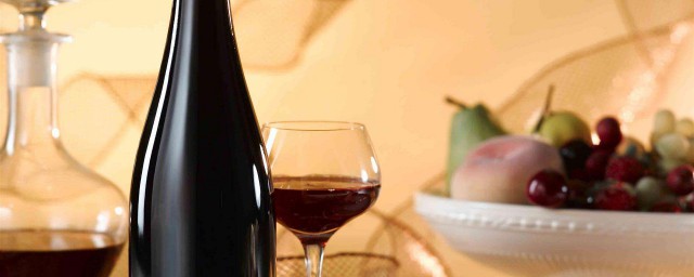 需要看酒精度数来确认(一般酒精度数)