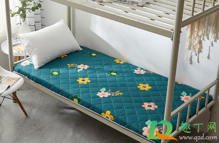 宿舍床尺寸1.2还是1.5(宿舍床尺寸1.2还是1.5蚊帐买多大的)