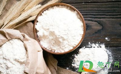 面粉起坨了还能用吗(面粉有点气味起坨还可以用吗) 面粉起坨了还能用吗(面粉有点气味起坨还可以用吗)