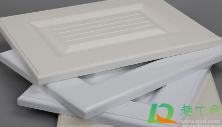 橱柜门掉了用什么胶水粘的牢固(橱柜门脱落了用什么胶最好)