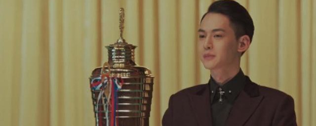 他为何要隐瞒身份(一个人为什么隐瞒自己的身份)