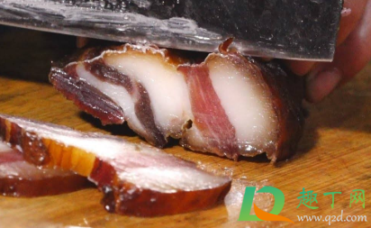 发霉的咸肉洗洗还能吃吗(发霉的咸鱼洗洗还能吃吗)