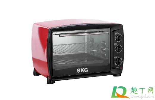 烤箱空烤要放接渣盘吗(烤箱的接渣盘放什么地方)