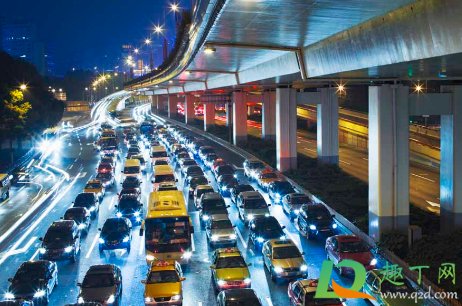 北京限行是摄像头拍还是交警(北京限行会被摄像头抓拍吗)