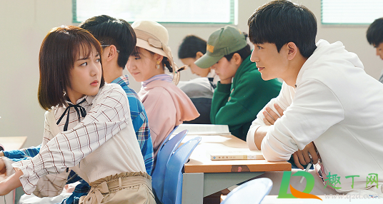 心动的瞬间有小说吗(一瞬心动小说)