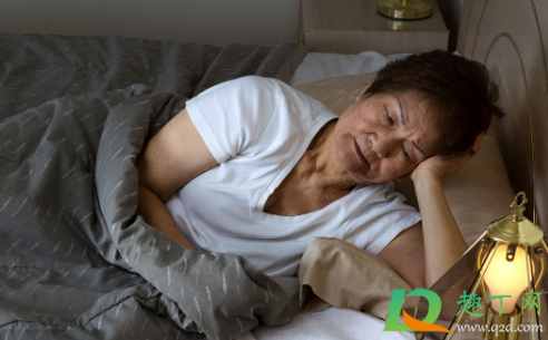 怎样入睡不胡思乱想(怎样才能不胡思乱想尽快入睡) 怎样入睡不胡思乱想(怎样才能不胡思乱想尽快入睡)