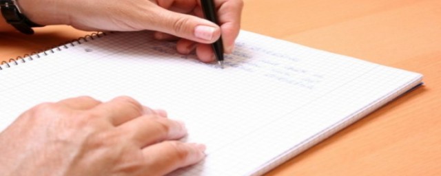 左撇子要不要纠正(左撇子到底要不要纠正)