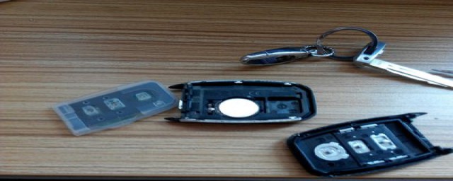 钥匙拆解方法教程(钥匙扣拆卸钥匙步骤)