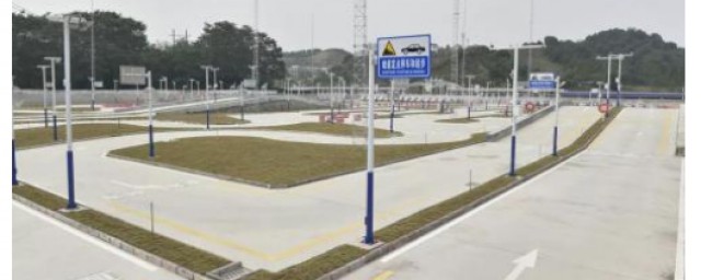 找右直角转弯30公分的简单方法(直角转弯右侧30公分怎么看?)