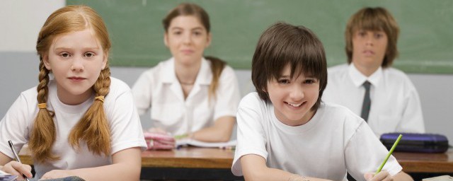 氧气的化学性质活泼(氧气的化学性质活泼吗是可燃物吗)