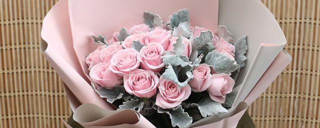 情人节花店宣传语盘点(白色情人节花店宣传语广告词)