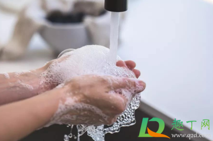 偶尔用一次沐浴露洗脸会不会有事(第一次用沐浴露洗脸会导致什么) 偶尔用一次沐浴露洗脸会不会有事(第一次用沐浴露洗脸会导致什么)