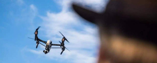 无人机怎么调竖屏拍摄(大疆无人机怎么调竖屏拍摄)