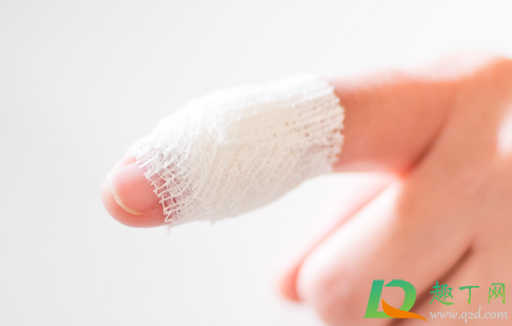 伤口敞开还是贴纱布好(伤口贴纱布好吗) 伤口敞开还是贴纱布好(伤口贴纱布好吗)