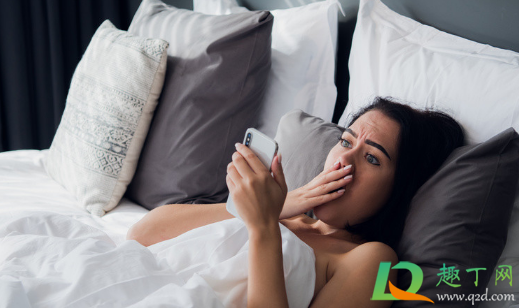 睡觉太轻一有声音就醒是病吗(有一点声音就醒是什么病) 睡觉太轻一有声音就醒是病吗(有一点声音就醒是什么病)