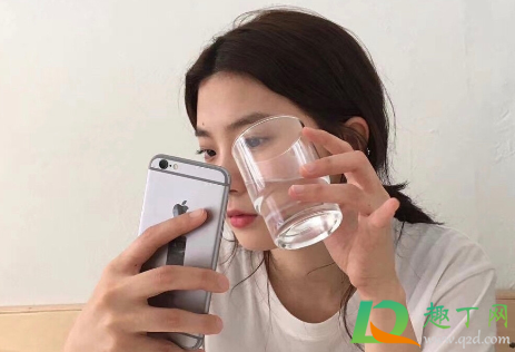 男生喜欢恋爱脑的女生吗(男生都是恋爱脑吗) 男生喜欢恋爱脑的女生吗(男生都是恋爱脑吗)