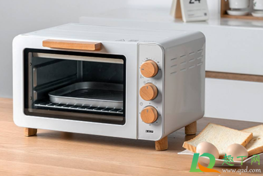 烤箱第一次用怎么一直响呢(烤箱第一次用有响声)