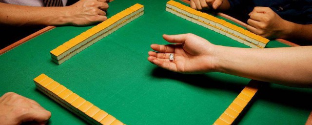 保定八张打法技巧简述(保定八张规则)