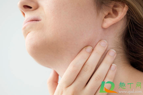 嗓子发炎吃什么药(嗓子发炎吃什么药好)