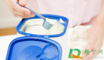 奶粉冲不开是不是假的(奶粉冲不开是质量问题吗)