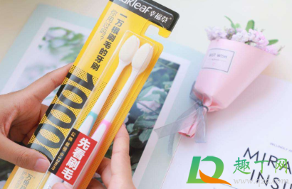 牙刷的毛特别软有用吗(什么牙刷的毛比较软) 牙刷的毛特别软有用吗(什么牙刷的毛比较软)