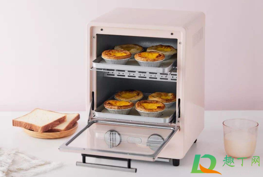 烤箱空烤为什么会啪嗒啪嗒的响(烤箱为什么发出滴答滴答的响声)