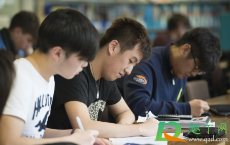 保研名额是按学院还是专业(学院有保研名额吗)