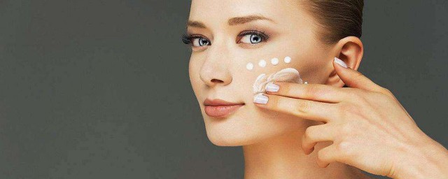 皮肤保湿补水小妙招(皮肤补水的小妙招)