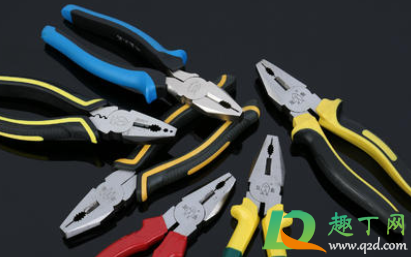 老虎钳生锈不能活动怎么办(老虎钳生锈要怎么除锈)