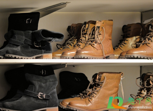 开门正对鞋柜是大忌吗(鞋柜对门有什么讲究)