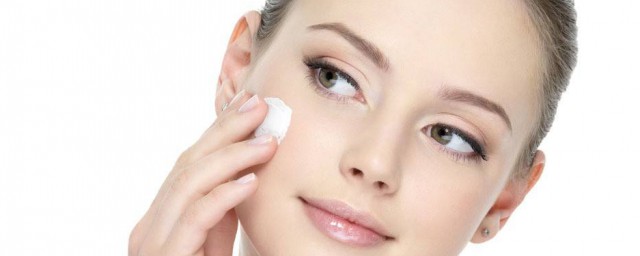 化妆步骤要牢记(化妆必须步骤)