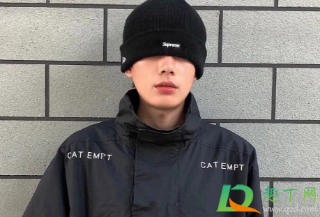 男生和你聊天突然变污怎么回复(男生对你聊污你要怎么回答他)