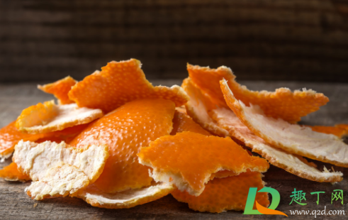 橘子皮长毛了还能吃不(橘子皮长绿毛还能吃吗)