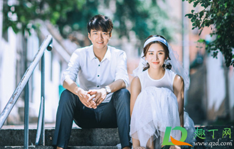 如何看待对象隐瞒家境情况(隐瞒自己的家庭情况)