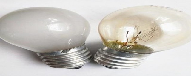 灯泡使用寿命详解(灯泡的使用寿命怎么算)