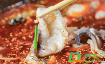 鱼刺卡喉咙自救有妙招不去医院(鱼刺卡喉咙左边自救有妙招)