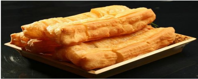 矾碱盐油条配方10斤面配方比例是多少？(明矾碱面盐油条配方家庭版)