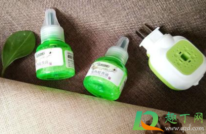 空调房点蚊香会中毒吗(空调房间里点蚊香会有危险吗?)