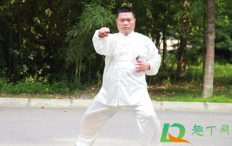 八段锦可以治疗颈椎病吗(八段锦彻底治好脊髓型颈椎病)