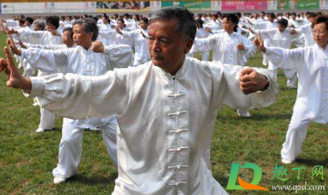 练八段锦后瘦得特别快正常吗(练八段锦后变胖) 练八段锦后瘦得特别快正常吗(练八段锦后变胖)