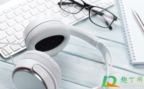 头戴式耳机健身方便吗(头戴式耳机方便运动吗) 头戴式耳机健身方便吗(头戴式耳机方便运动吗)