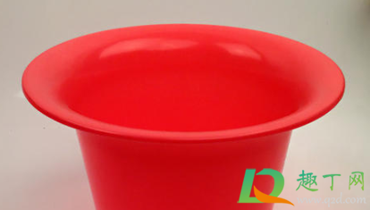 怎样清洗尿桶里的尿碱(怎样去除桶里的尿碱) 怎样清洗尿桶里的尿碱(怎样去除桶里的尿碱)