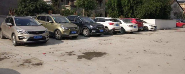 服务区停车介绍(服务区 停车区 停车场)