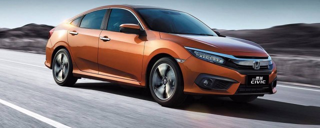 全景天窗2万公里保养一次(全景天窗怎么清理和保养)